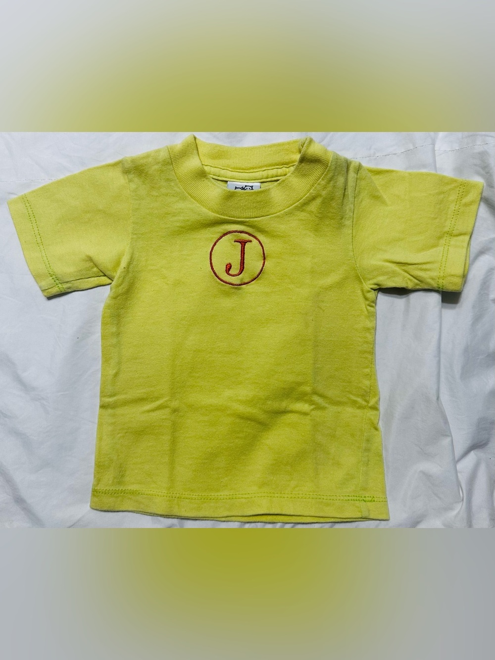 Baby Short-Sleeve Shirt with Red 'J' Embroidery
